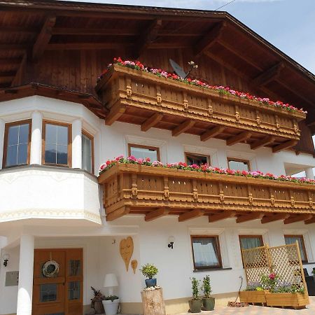 Haus Anna - Ein Haus mit Herz Fließ Exterior foto