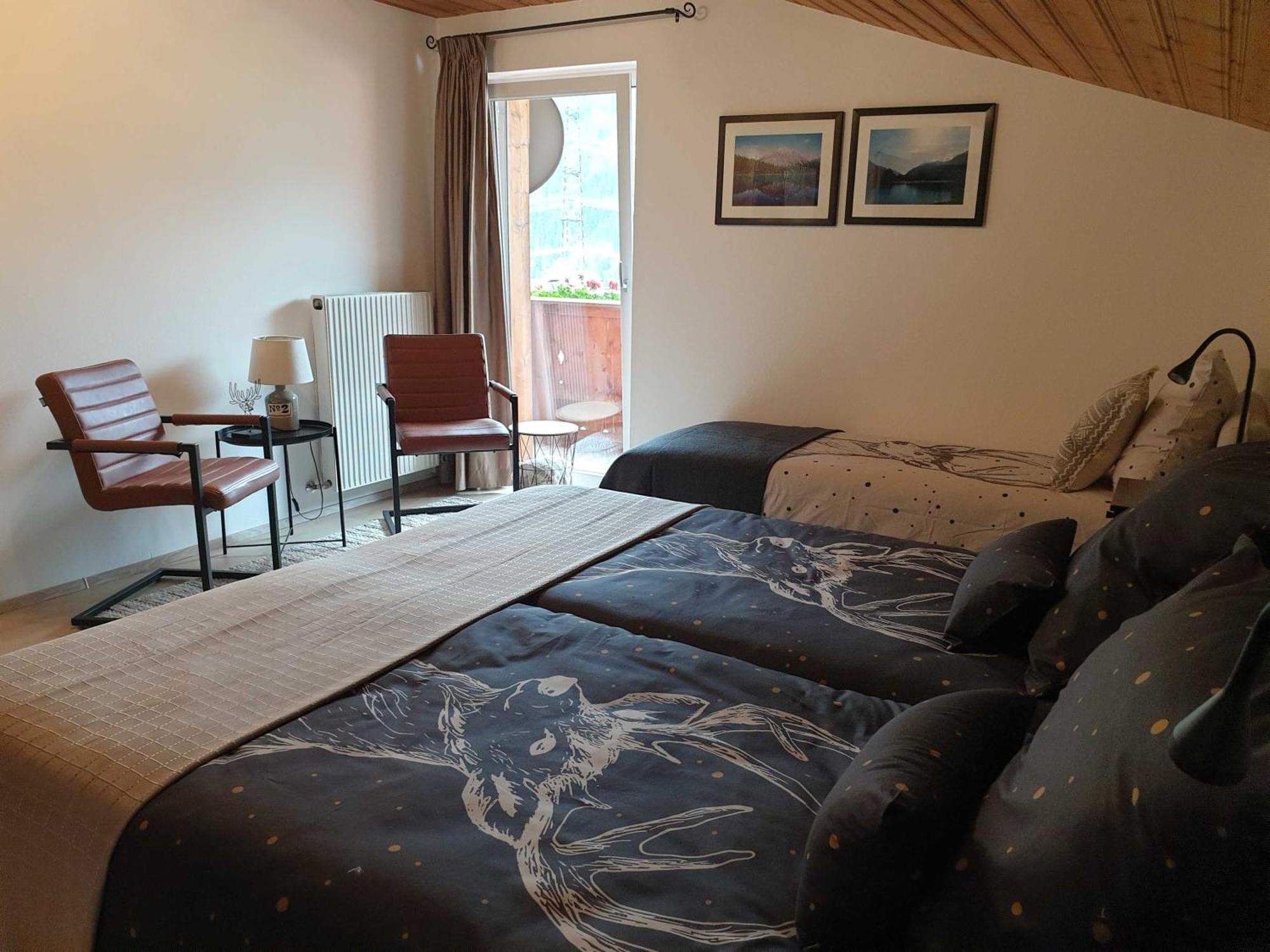 Haus Anna - Ein Haus mit Herz Fließ Zimmer foto